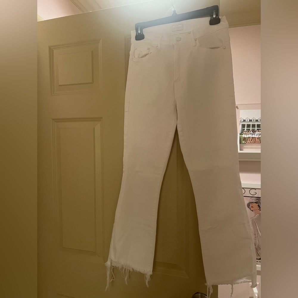 MOTHER White Straight Leg Jeans Minimalist Design